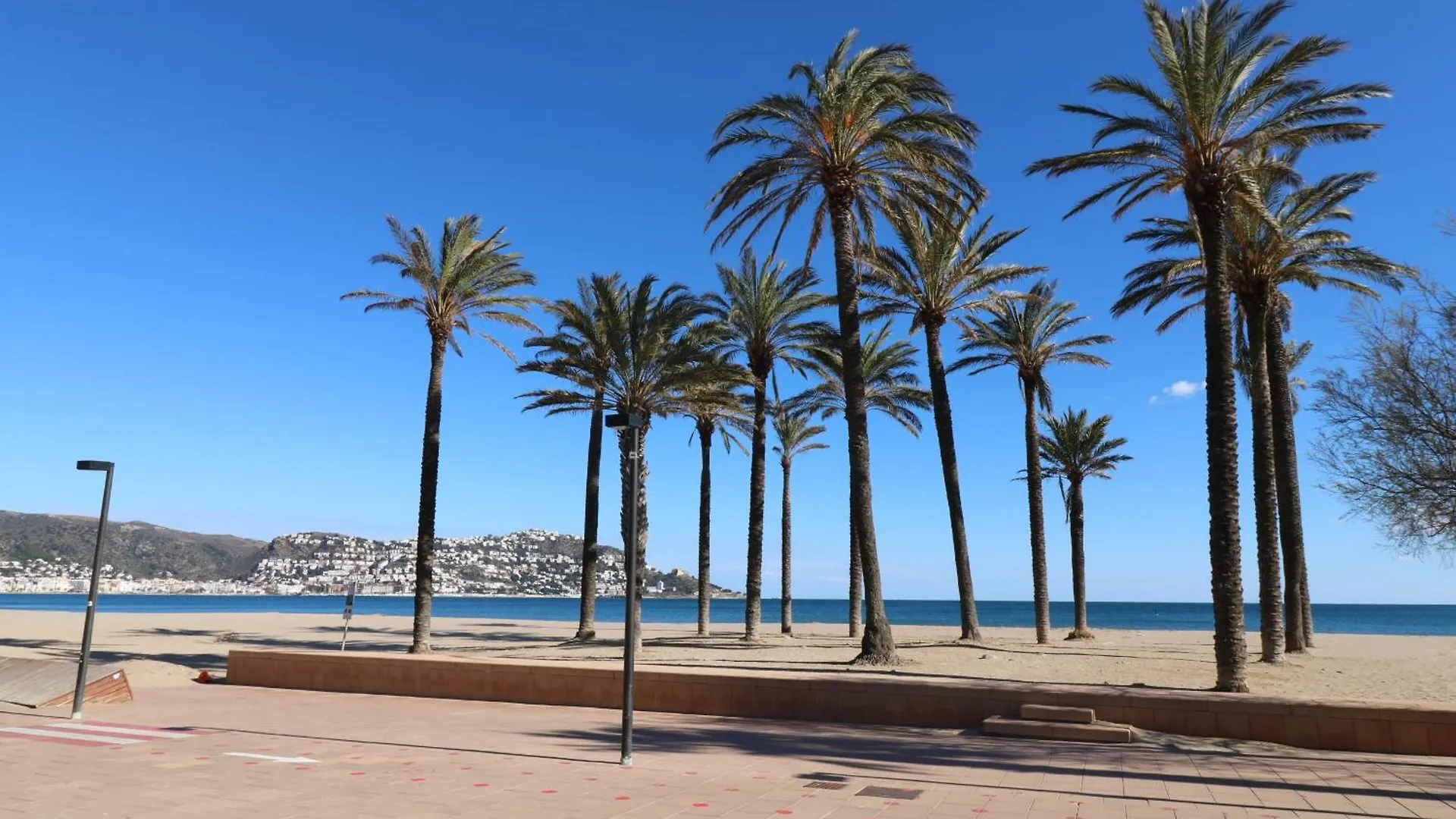 Apartment Pi Y Sunyer 8 4 - Estudio A 50 M De La Playa Roses Spain