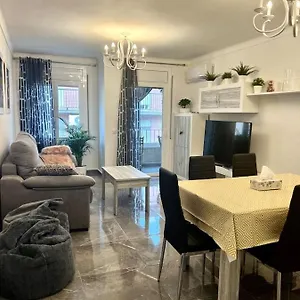 Amplio Tranquilo Cerca De La Playa Apartamento