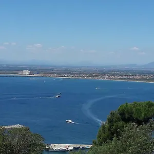 Con Terraza Y Vistas Al Mar Apartamento